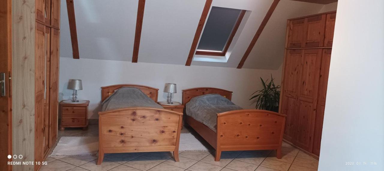 Parraghegy Apartman Villa Zalaszanto Luaran gambar